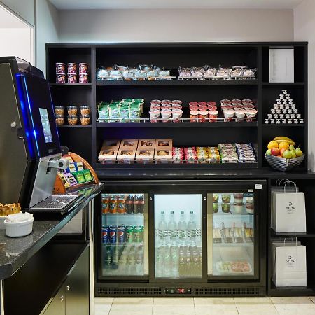 Delta Hotels By Marriott Cheshunt Broxbourne Eksteriør billede