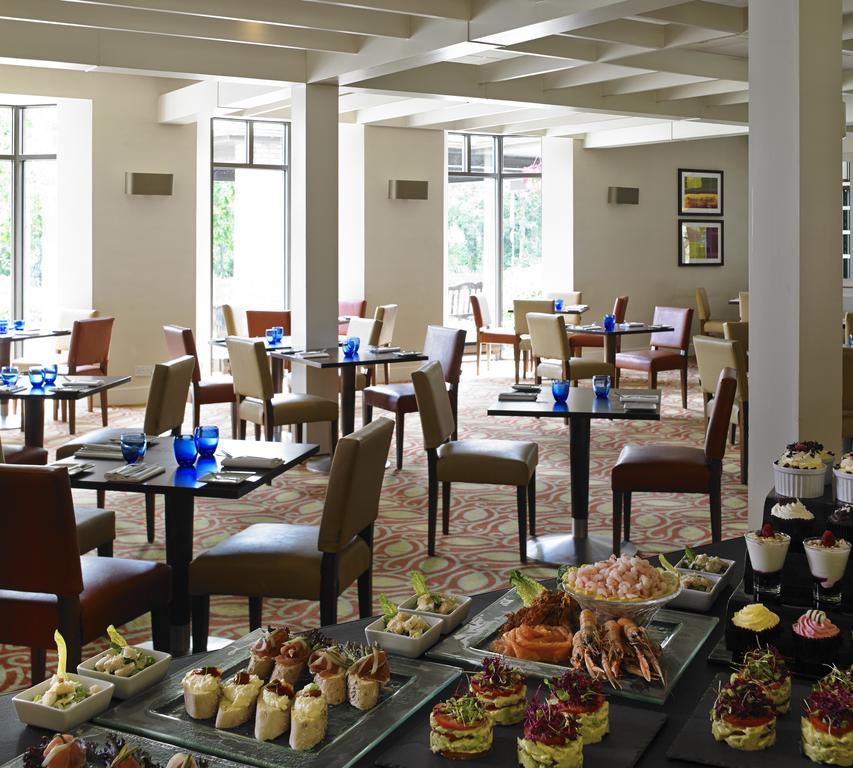 Delta Hotels By Marriott Cheshunt Broxbourne Eksteriør billede