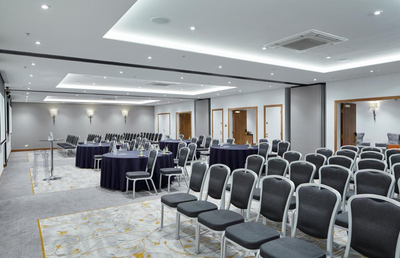 Delta Hotels By Marriott Cheshunt Broxbourne Eksteriør billede