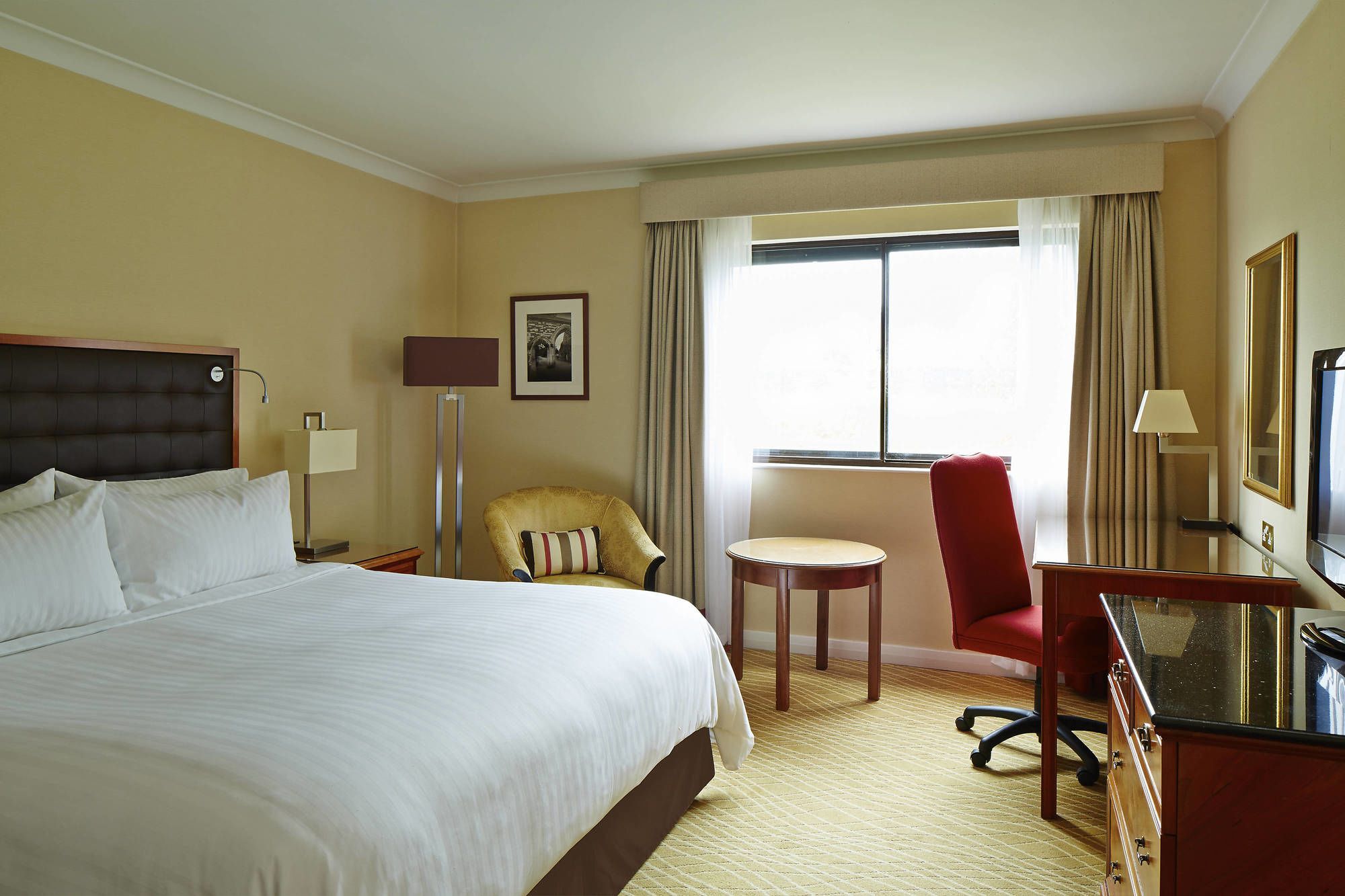 Delta Hotels By Marriott Cheshunt Broxbourne Eksteriør billede